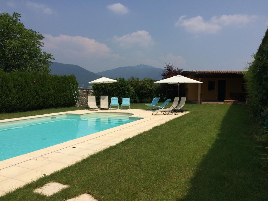 Castello Di Brusata Apartment By Quokka 360 - Romantic Flat With Pool Mendrisio Ngoại thất bức ảnh